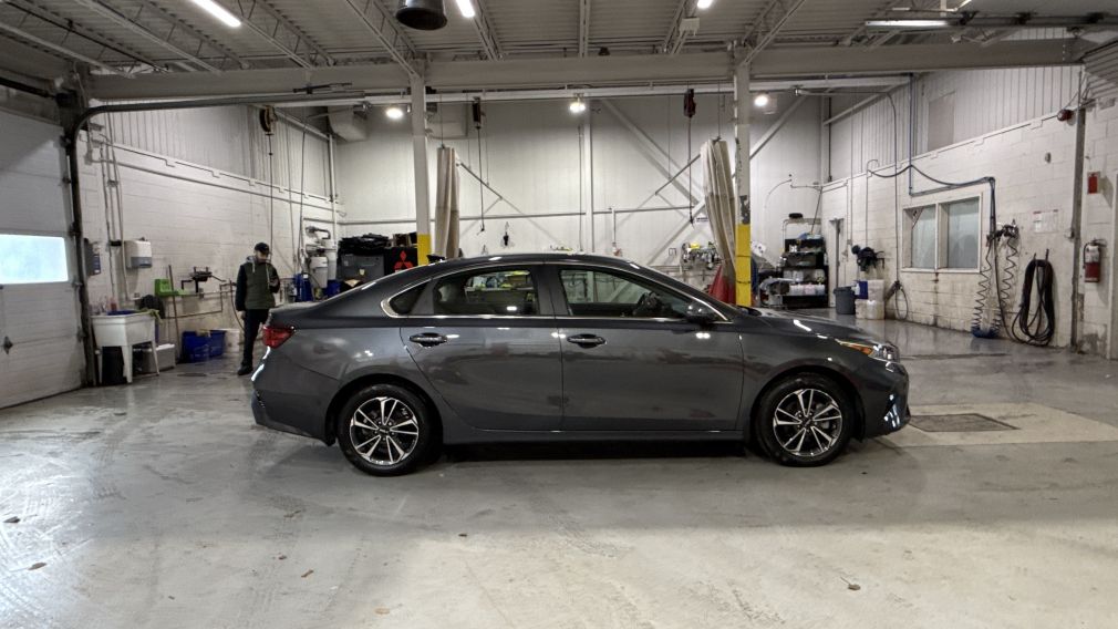 Kia Forte EX 2024 d&rsquo;occasion à vendre - 8