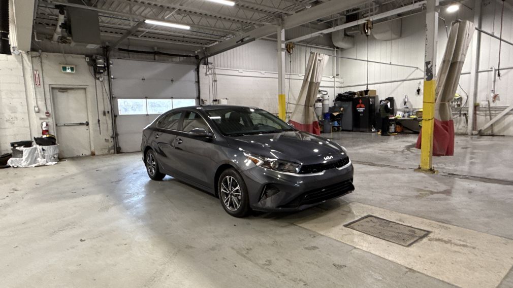 Kia Forte EX 2024 d&rsquo;occasion à vendre - 1