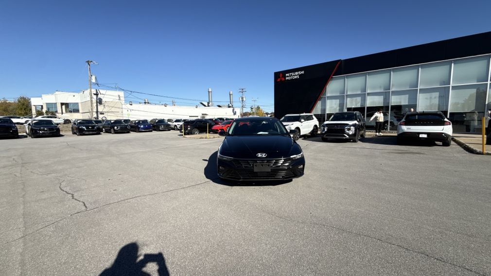 Hyundai Elantra Luxury 2025 d&rsquo;occasion à vendre - 2