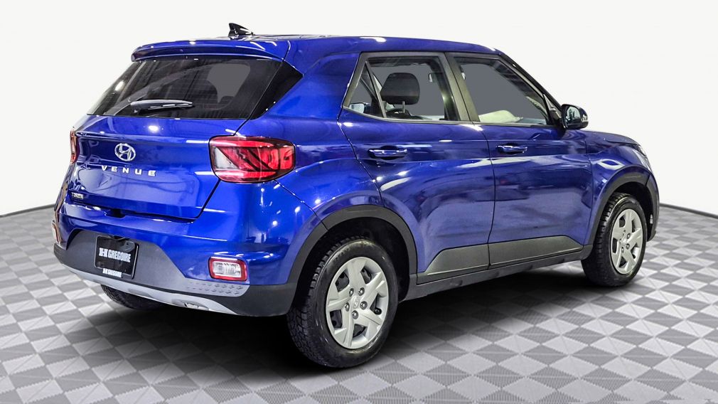 Hyundai Venue Essential 2022 d&rsquo;occasion à vendre - 7