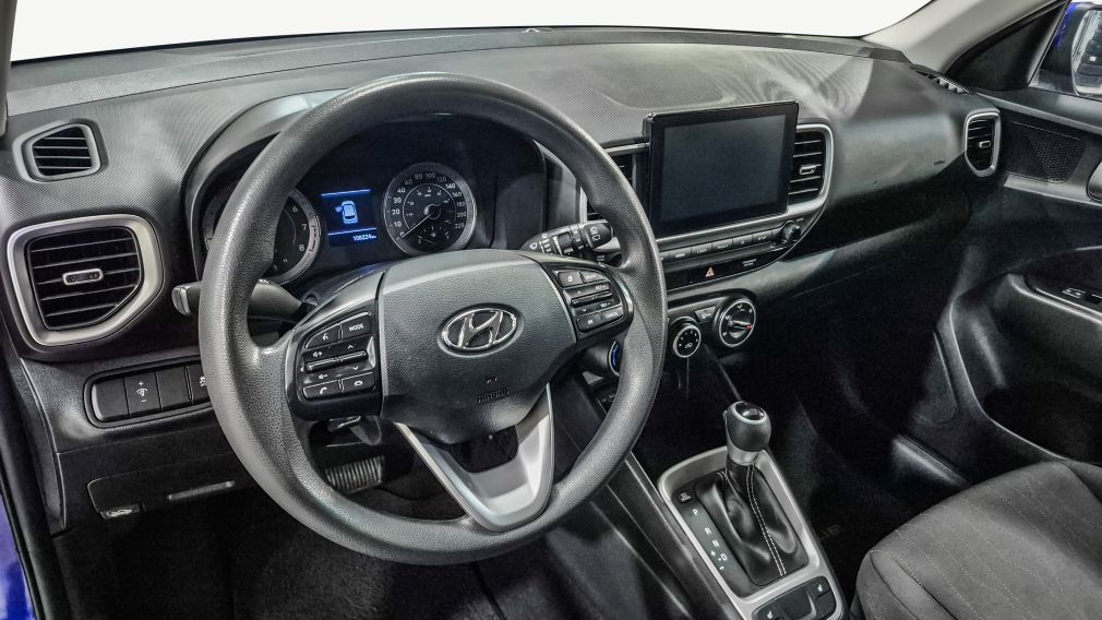Hyundai Venue Essential 2022 d&rsquo;occasion à vendre - 13