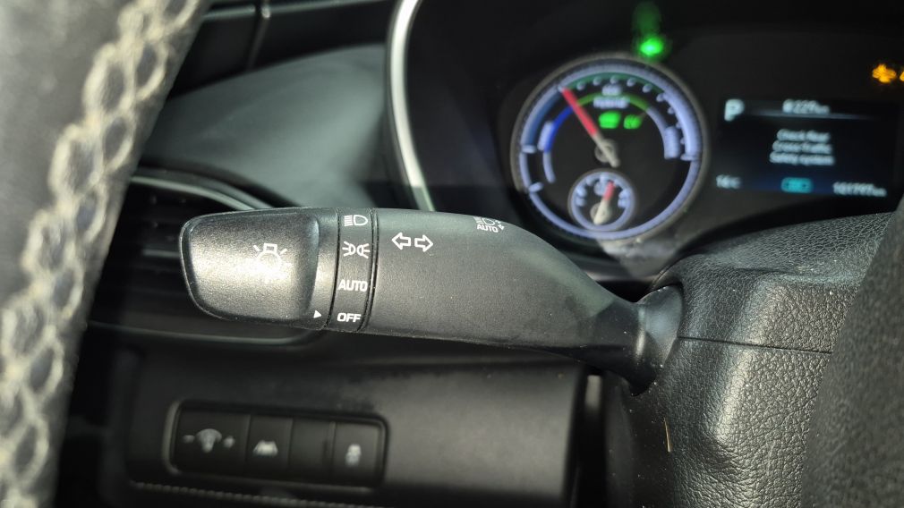 Hyundai Santa Fe Hybrid Preferred 2021 d&rsquo;occasion à vendre - 25