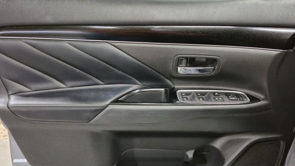 Mitsubishi Outlander PHEV SE 2019 d’occasion à vendre - 10
