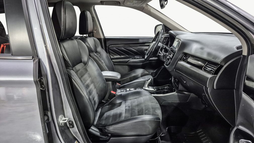 Mitsubishi Outlander PHEV SE 2019 d’occasion à vendre - 23