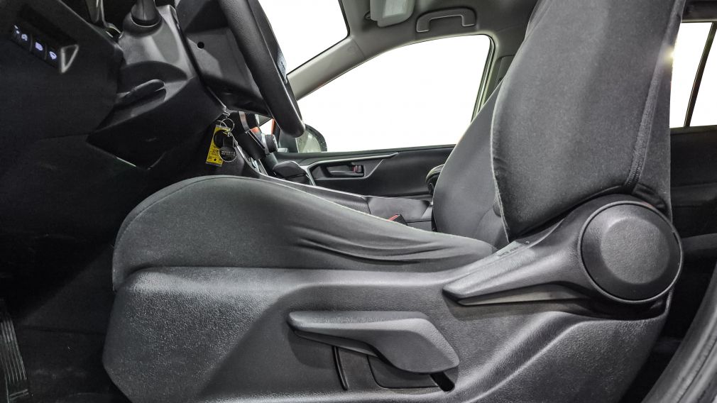 Toyota Rav 4 Hybrid LE 2019 d’occasion à vendre - 23