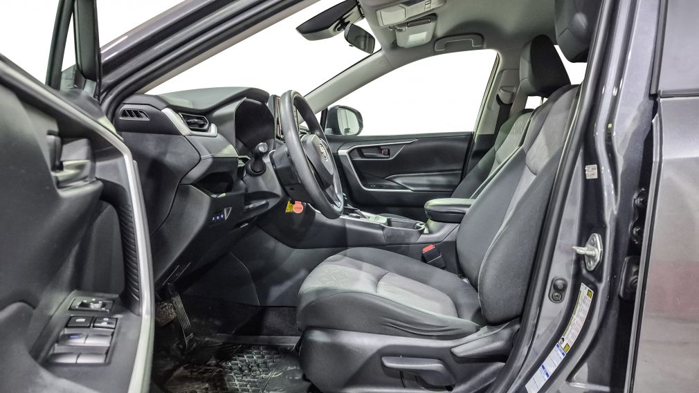 Toyota Rav 4 Hybrid LE 2019 d’occasion à vendre - 8