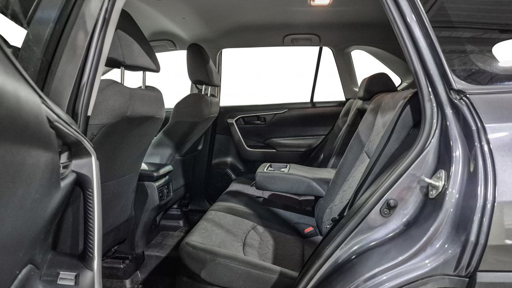 Toyota Rav 4 Hybrid LE 2019 d’occasion à vendre - 10