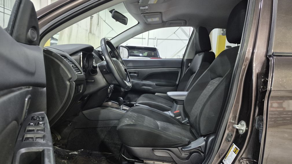Mitsubishi RVR SE 2021 d&rsquo;occasion à vendre - 12