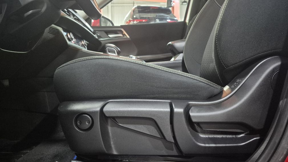 Mitsubishi Outlander PHEV ES 2023 d&rsquo;occasion à vendre - 13