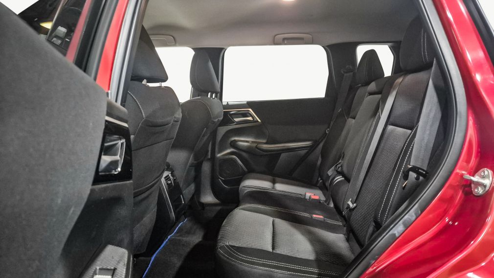 Mitsubishi Outlander PHEV ES 2023 d&rsquo;occasion à vendre - 23