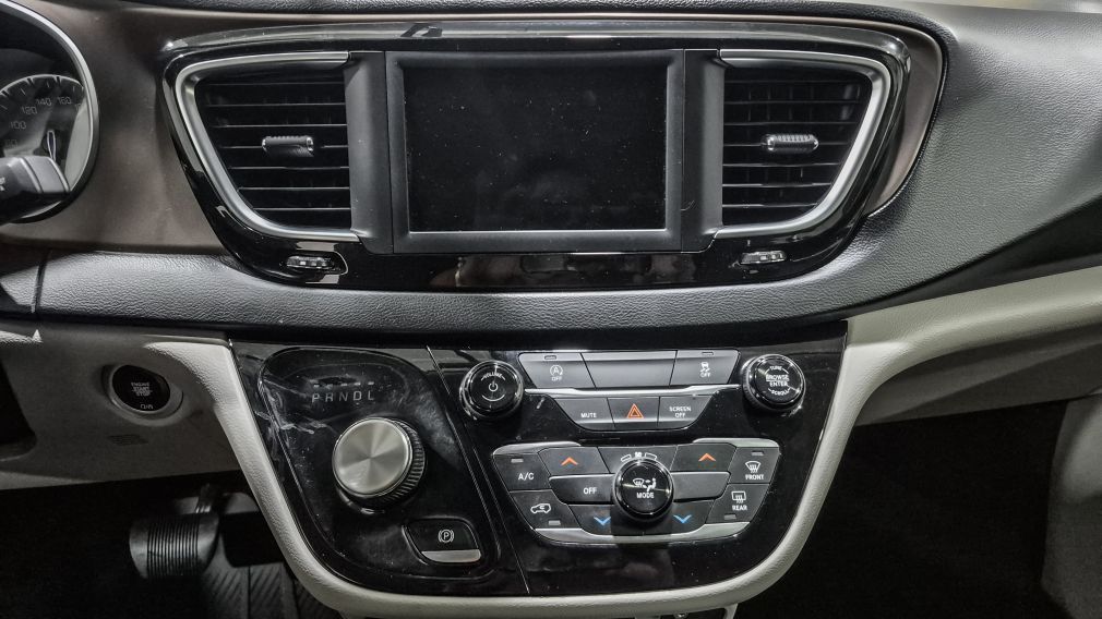 Chrysler Pacifica Touring 2019 d&rsquo;occasion à vendre - 15