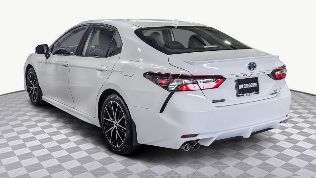 Toyota Camry Hybrid SE 2022 d&rsquo;occasion à vendre - 5