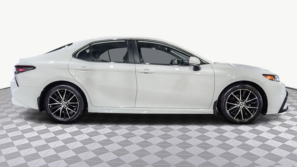 Toyota Camry Hybrid SE 2022 d&rsquo;occasion à vendre - 8
