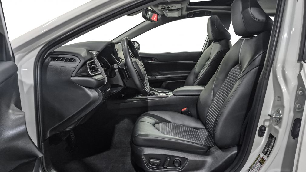 Toyota Camry Hybrid SE 2022 d&rsquo;occasion à vendre - 13