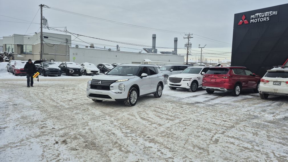 Mitsubishi Outlander LE 2024 d&rsquo;occasion à vendre - 3