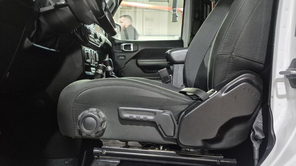 Jeep Wrangler Unlimited Sport 2022 d&rsquo;occasion à vendre - 13