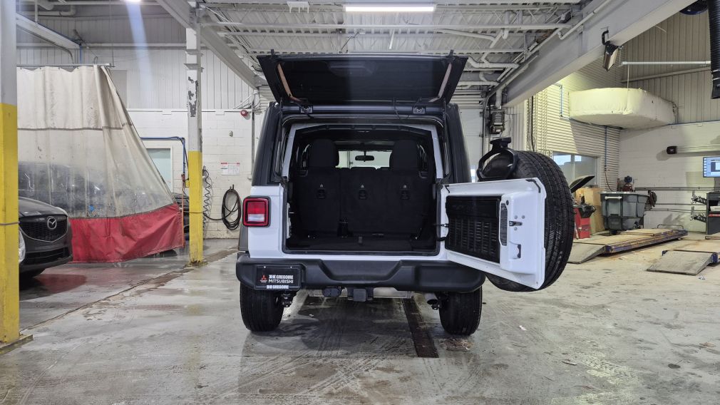 Jeep Wrangler Unlimited Sport 2022 d&rsquo;occasion à vendre - 26