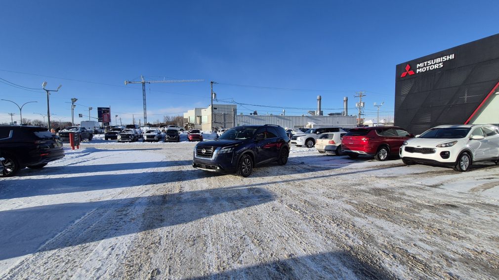 Nissan Pathfinder SV 2023 d&rsquo;occasion à vendre - 3