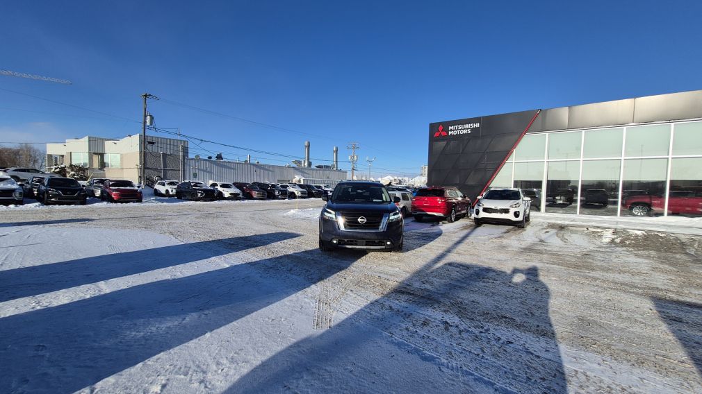 Nissan Pathfinder SV 2023 d&rsquo;occasion à vendre - 2
