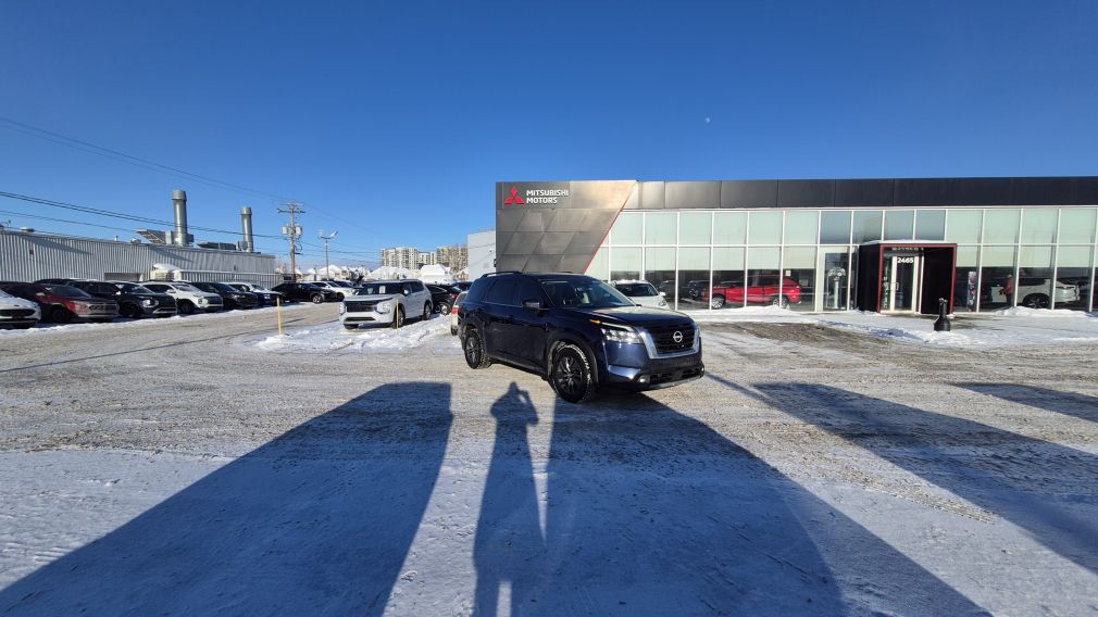 Nissan Pathfinder SV