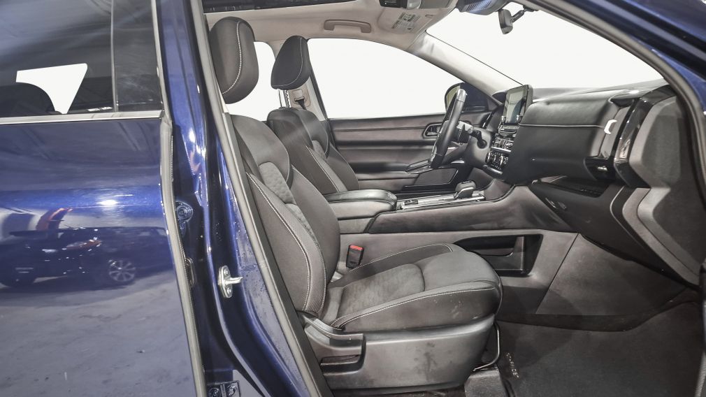 Nissan Pathfinder SV 2023 d&rsquo;occasion à vendre - 23