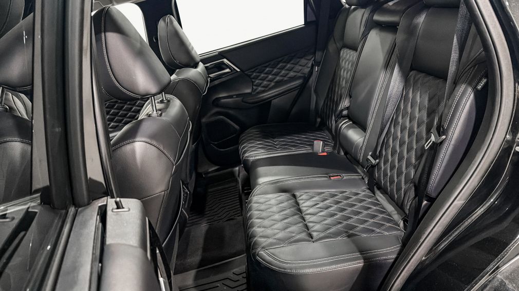 Mitsubishi Outlander GT 2023 d&rsquo;occasion à vendre - 23