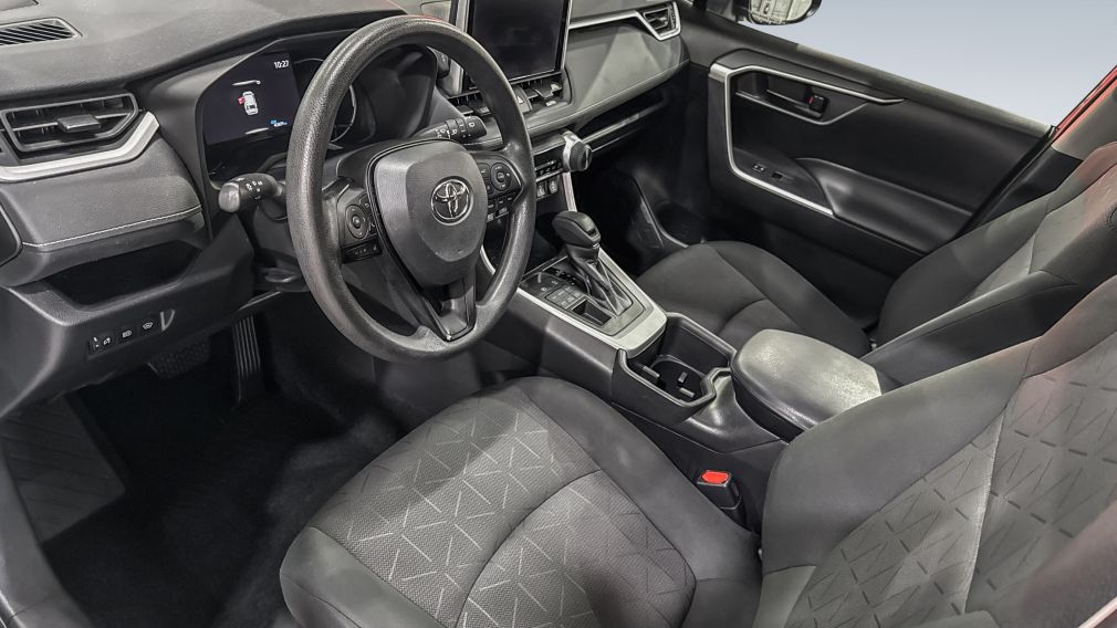 Toyota Rav 4 LE 2024 d&rsquo;occasion à vendre - 14