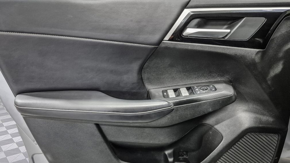 Mitsubishi Outlander PHEV LE 2024 d’occasion à vendre - 10