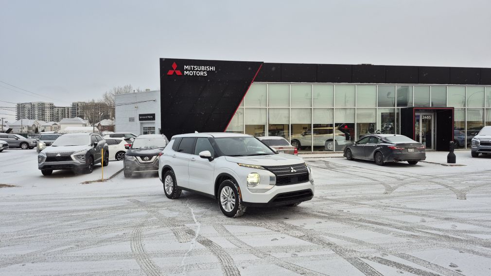 Mitsubishi Outlander ES