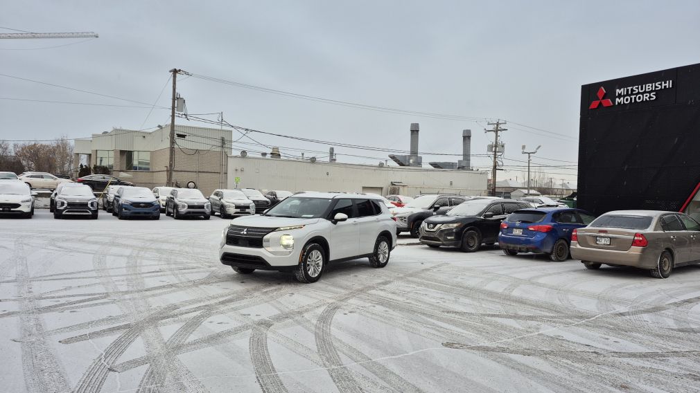 Mitsubishi Outlander ES 2024 d&rsquo;occasion à vendre - 3