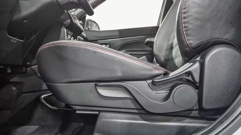 Mitsubishi RVR LE 2023 d&rsquo;occasion à vendre - 12