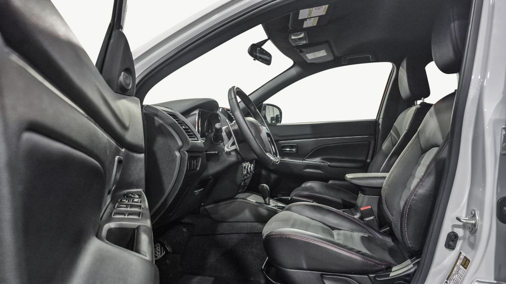 Mitsubishi RVR LE 2023 d&rsquo;occasion à vendre - 13
