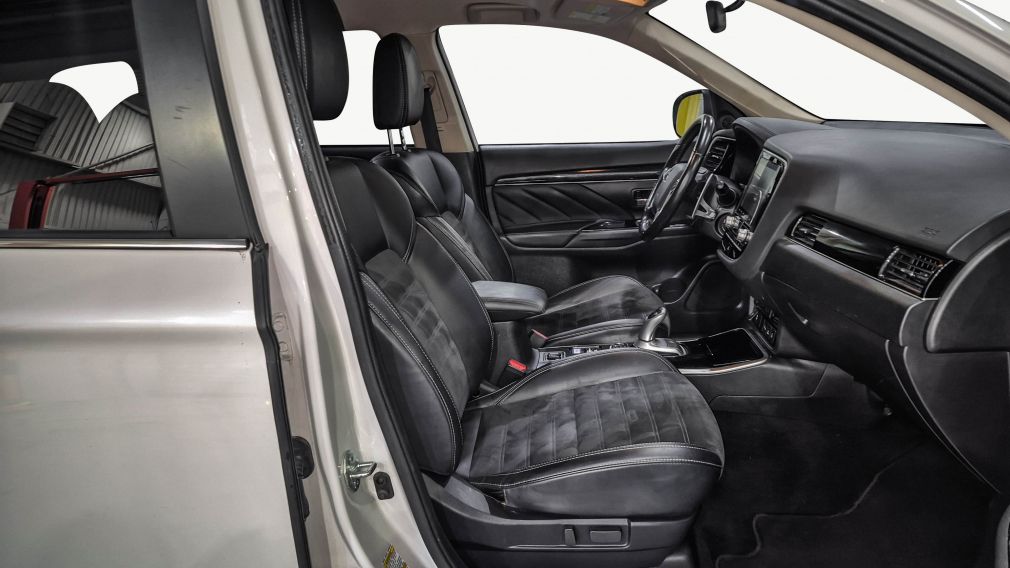 Mitsubishi Outlander PHEV SE 2022 d&rsquo;occasion à vendre - 16