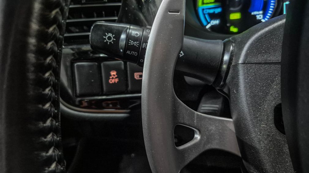 Mitsubishi Outlander PHEV SE 2022 d&rsquo;occasion à vendre - 19