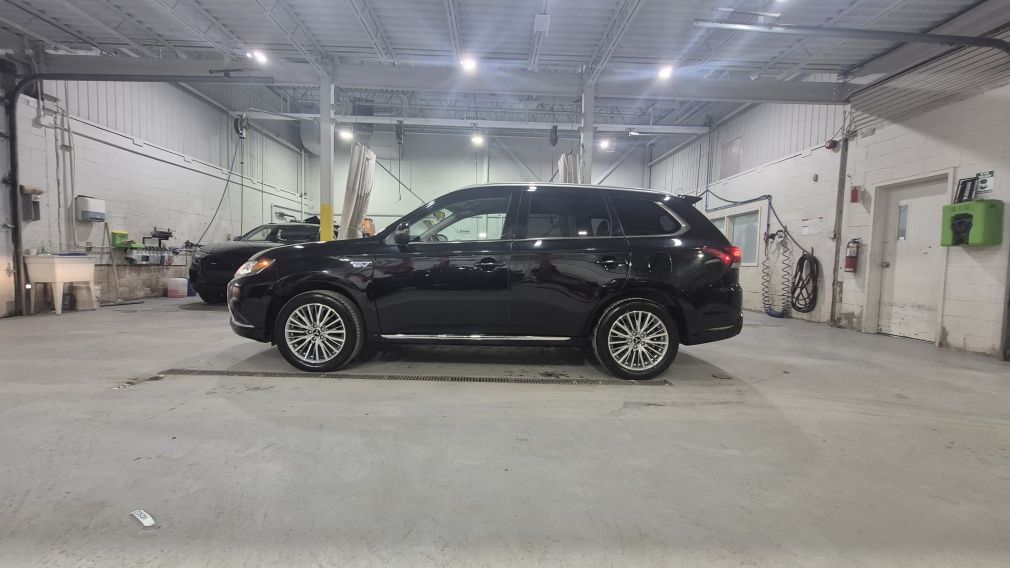 Mitsubishi Outlander PHEV SE 2022 d&rsquo;occasion à vendre - 4
