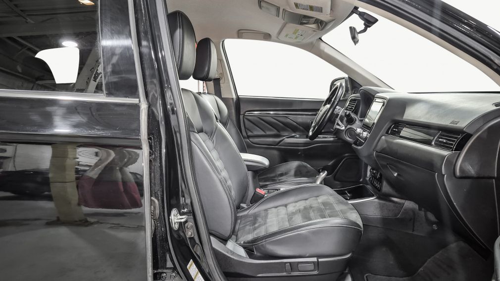 Mitsubishi Outlander PHEV SE 2022 d&rsquo;occasion à vendre - 21
