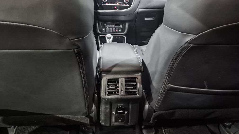 Mitsubishi Outlander PHEV SE 2022 d&rsquo;occasion à vendre - 23