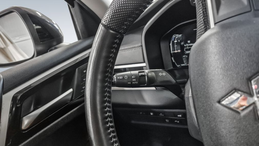 Mitsubishi Outlander PHEV SEL 2023 à vendre à Trois-Rivières - 17