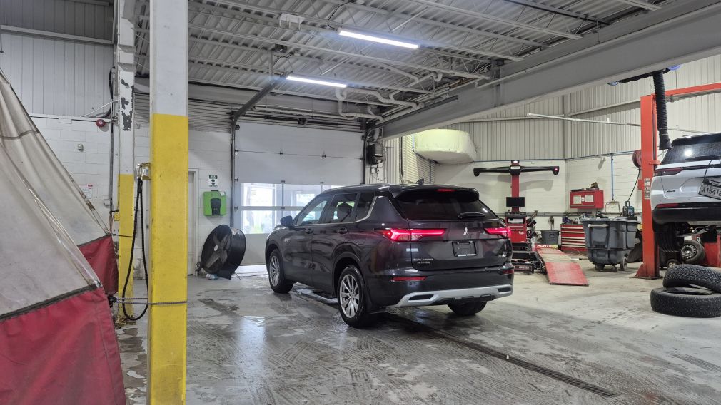 Mitsubishi Outlander PHEV SE 2025 à vendre à Trois-Rivières - 5