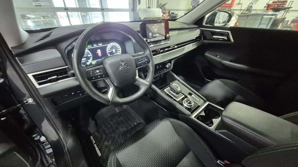 Mitsubishi Outlander PHEV SE 2025 à vendre à Trois-Rivières - 16
