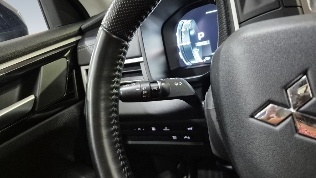 Mitsubishi Outlander PHEV LE 2025 à vendre à Trois-Rivières - 17