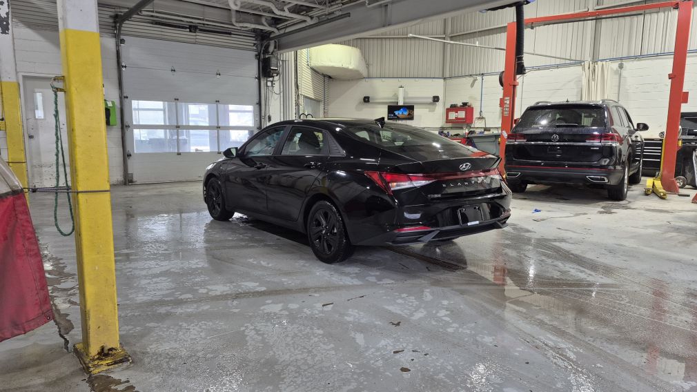 Hyundai Elantra Preferred 2023 d&rsquo;occasion à vendre - 5