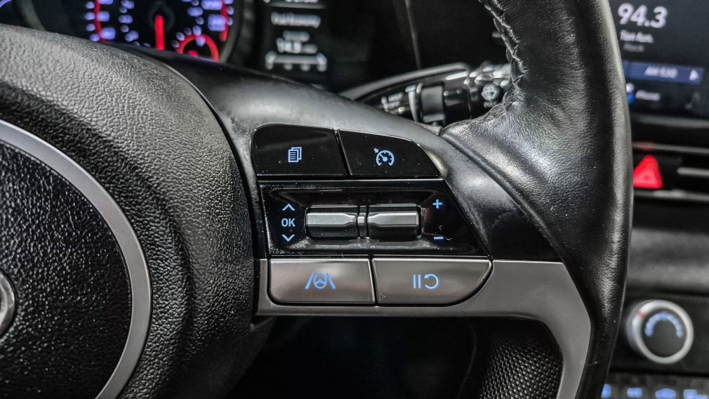 Hyundai Elantra Preferred 2023 d&rsquo;occasion à vendre - 17