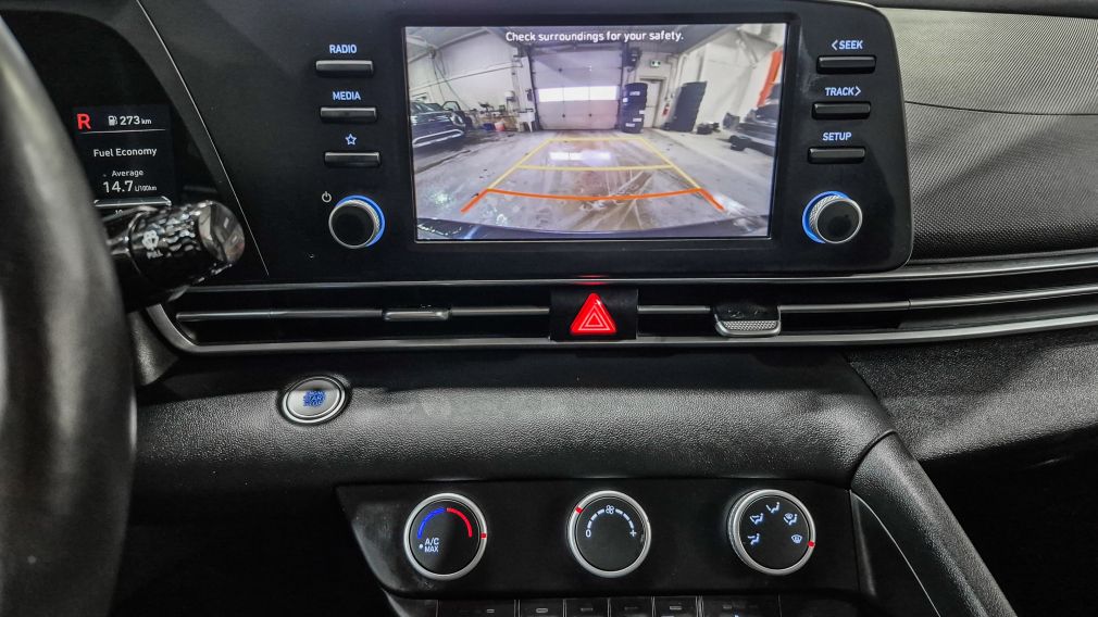 Hyundai Elantra Preferred 2023 d&rsquo;occasion à vendre - 20