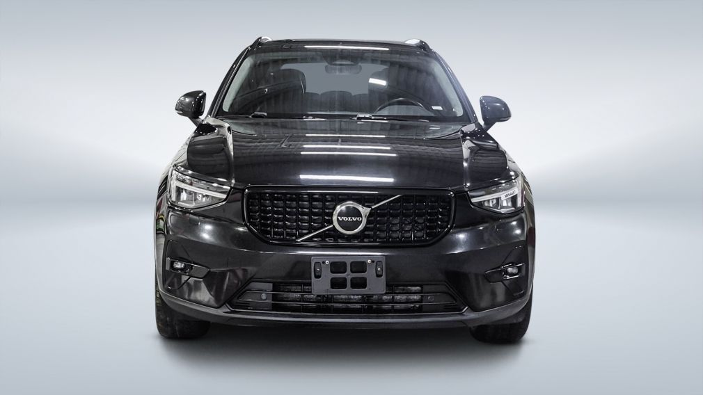 Volvo XC40 Plus Dark Theme 2023 à vendre à Trois-Rivières - 2