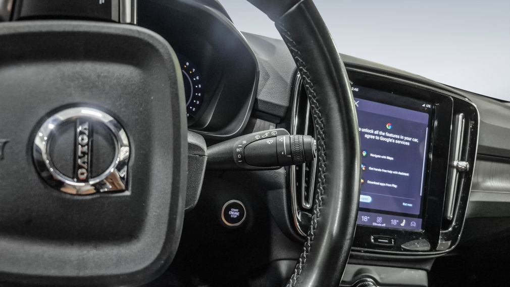 Volvo XC40 Plus Dark Theme 2023 à vendre à Trois-Rivières - 19