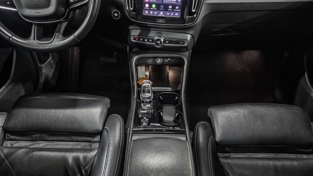 Volvo XC40 Plus Dark Theme 2023 à vendre à Trois-Rivières - 23