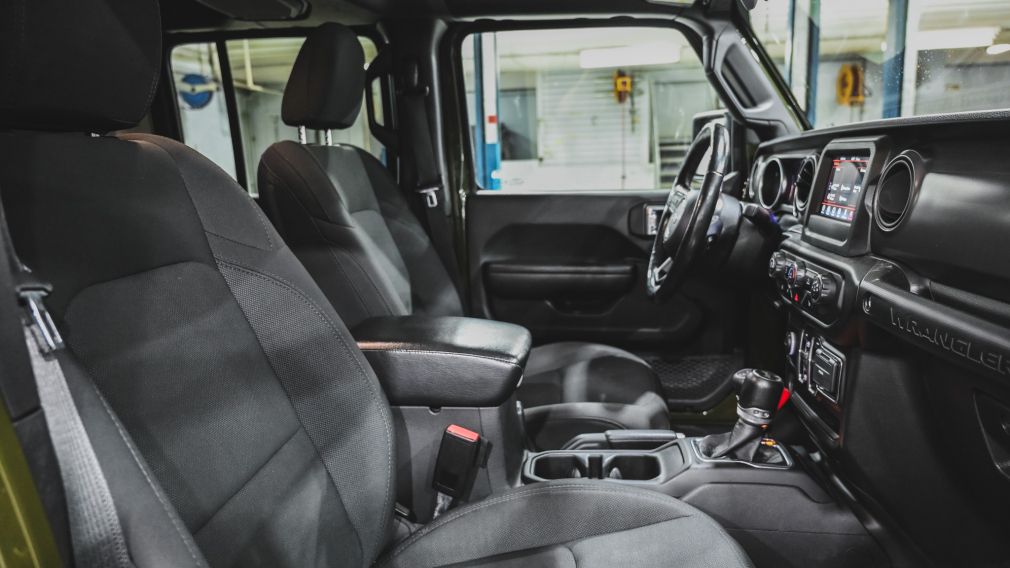 Jeep Wrangler Unlimited Willys 2021 d&rsquo;occasion à vendre - 27