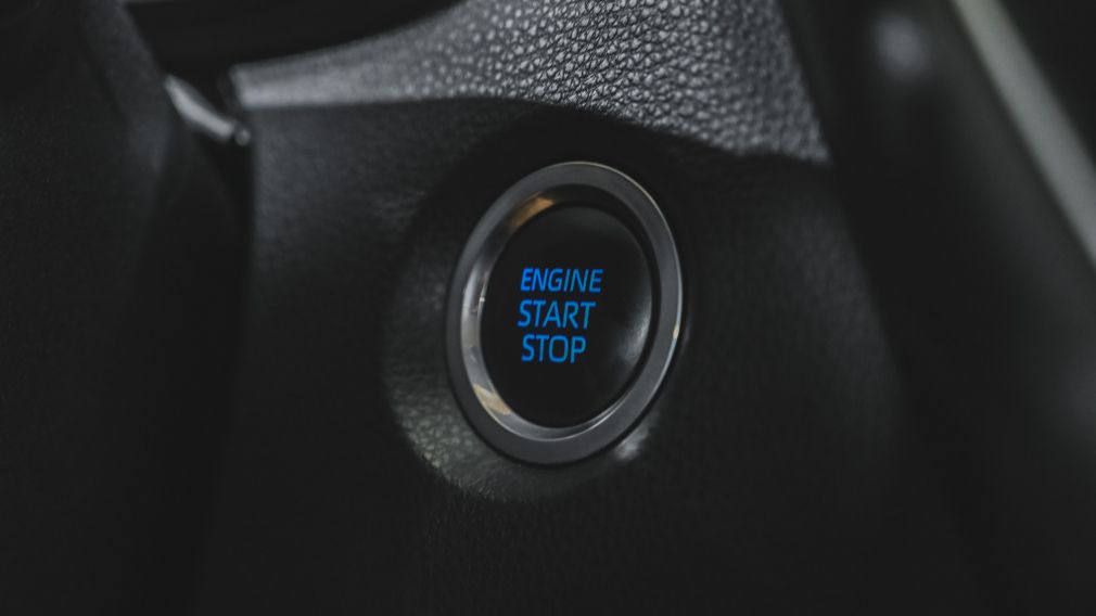 Toyota Corolla LE 2020 d&rsquo;occasion à vendre - 24