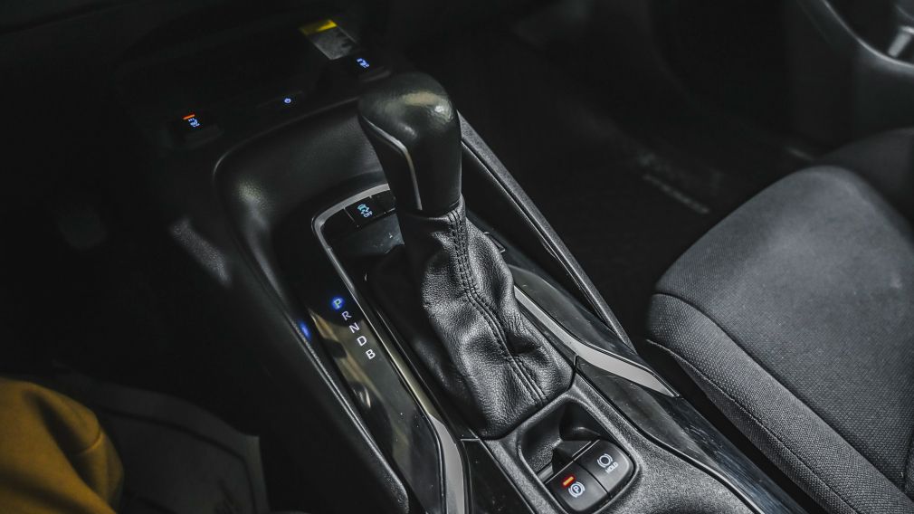 Toyota Corolla LE 2020 d&rsquo;occasion à vendre - 23